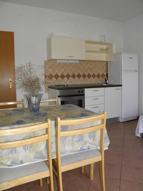 Apartments Olea Marina Bagian luar foto