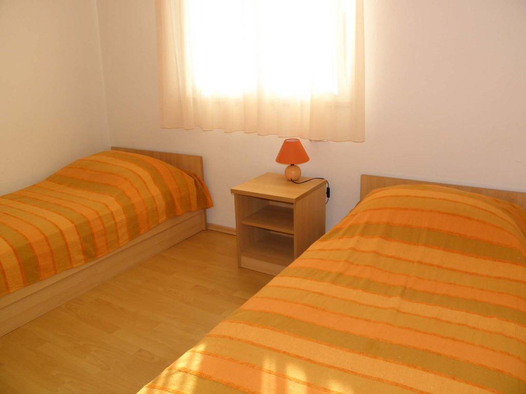 Apartments Olea Marina Bagian luar foto